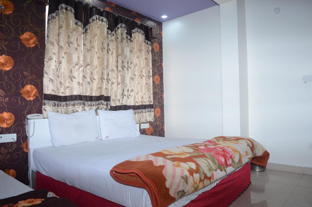 Hotel Om International
