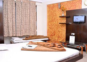 Om International Hotel